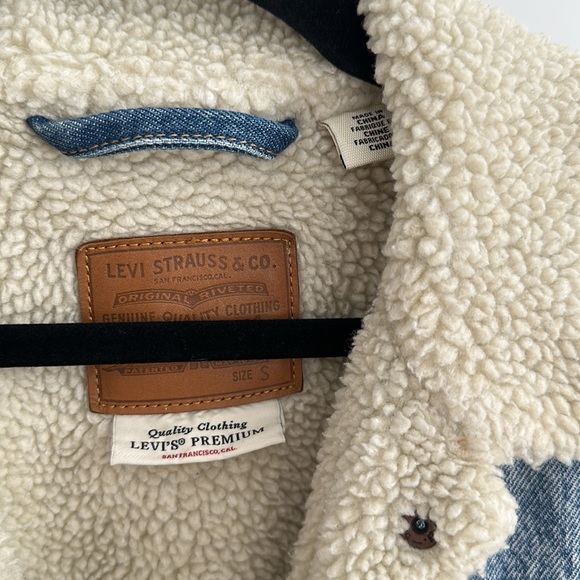 Levi’s Sherpa Premium Jean Jacket - S - Picture 3 of 8